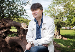 Simon Armitage